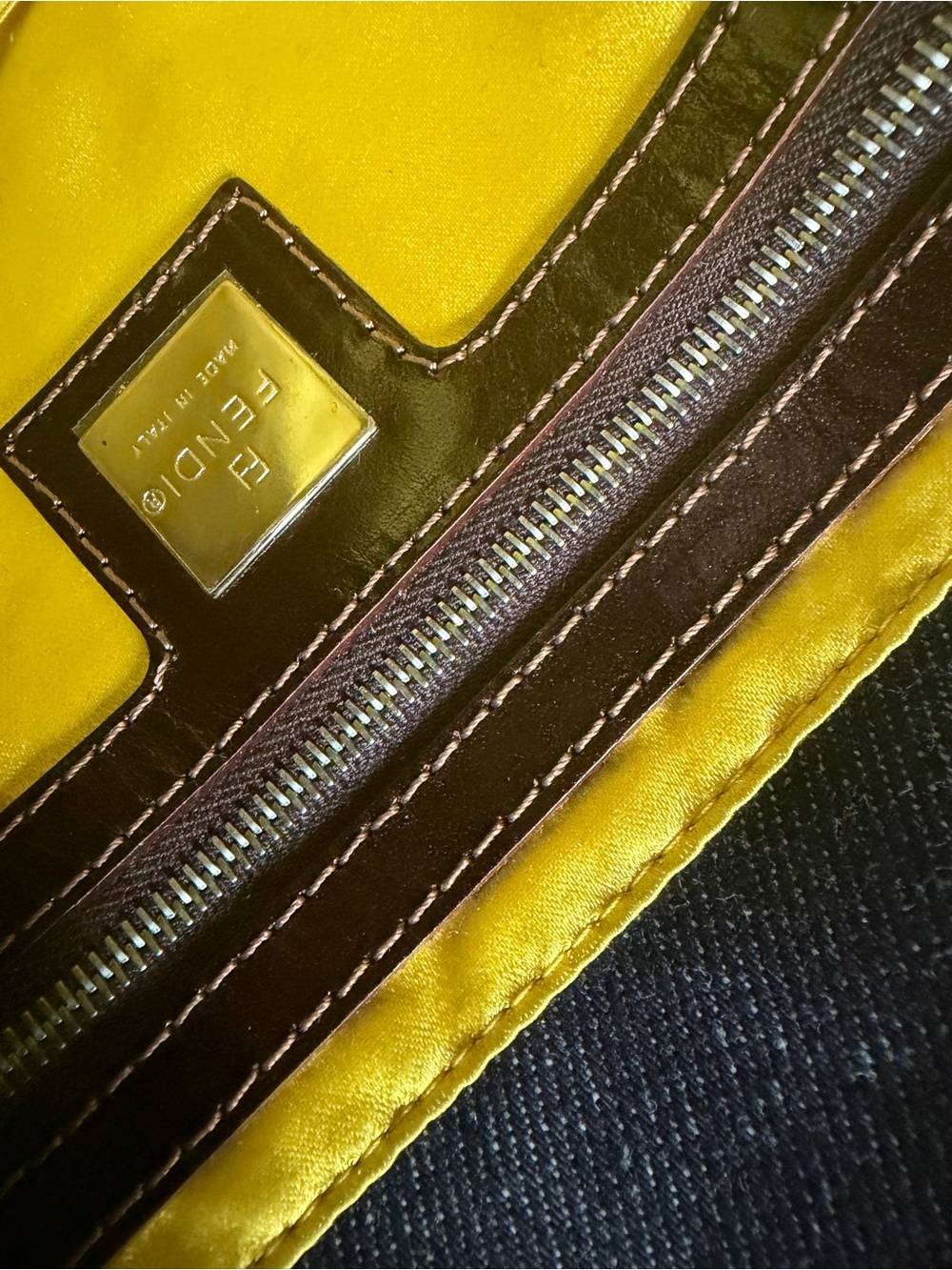 ✨NEVER USED ! Fendi Navy Denim Embroidered Shoulder Bag with Multicolor Beading - Picture 4 of 6